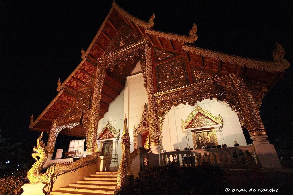 Neo Court Hotel Chiang Mai Exterior photo